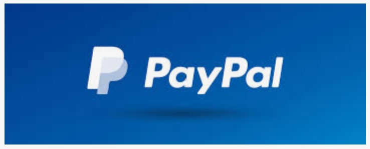 PayPal-logo på blå bakgrunn.